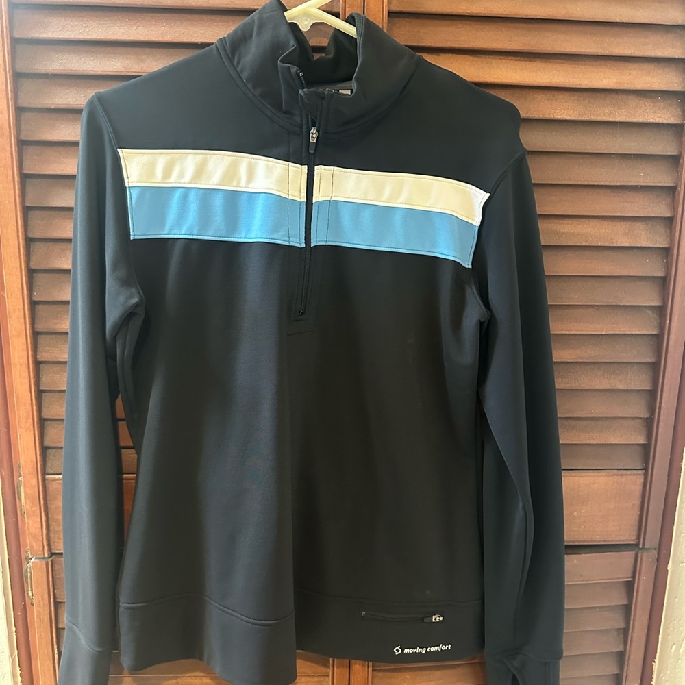 Moving Comfort Black and White Pullover